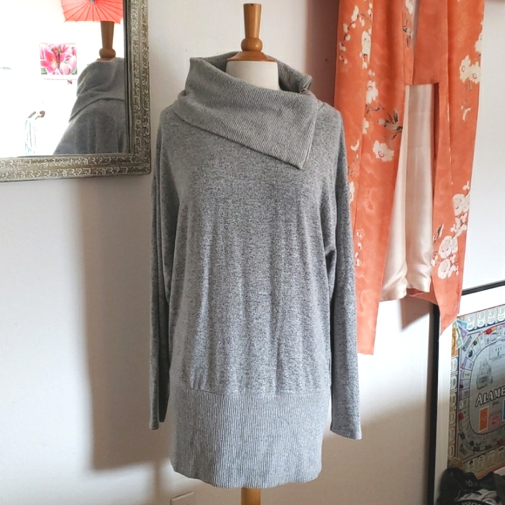 White House Black Market Grey Long Sleeve Zip Neck Sweater Dress Size Large
